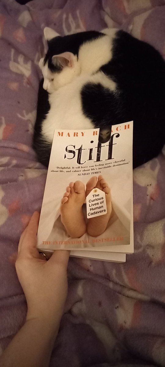 smbslt's tweet photo. So I thought #Stiff by #author #journalist #MaryRoach was going to be about a mortician on the job type stories (went on cover, didn't read the blurb). So far it is about #cadavers and the different uses, surgeons, body farms, decomp, injuries, testing of car crashes @mary_roach https://t.co/LxjhrHnXvJ