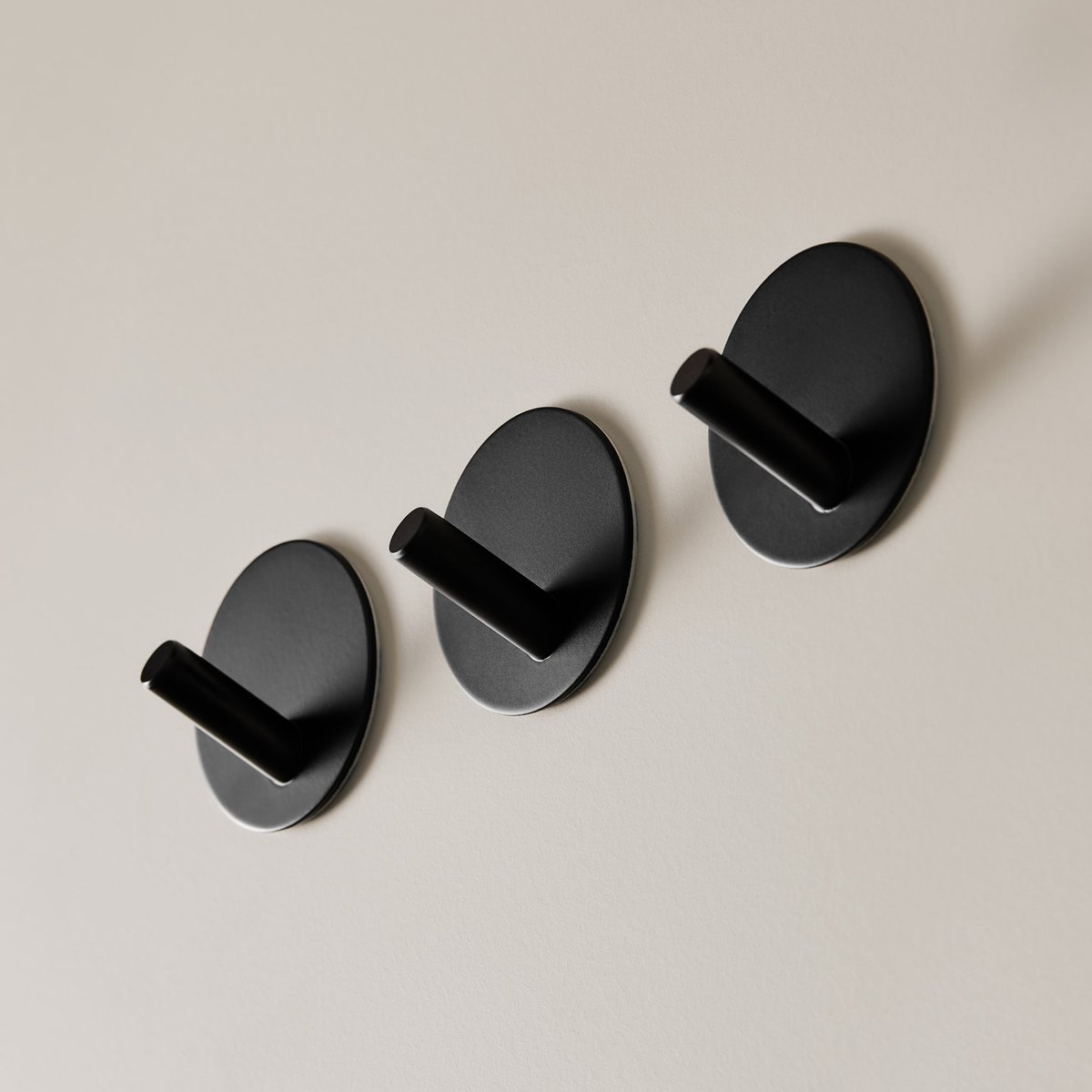 HygieneStar's tweet photo. NEW Matte Black Products 🖤 - https://t.co/MgdI4SKz55 https://t.co/O26J93fCRq