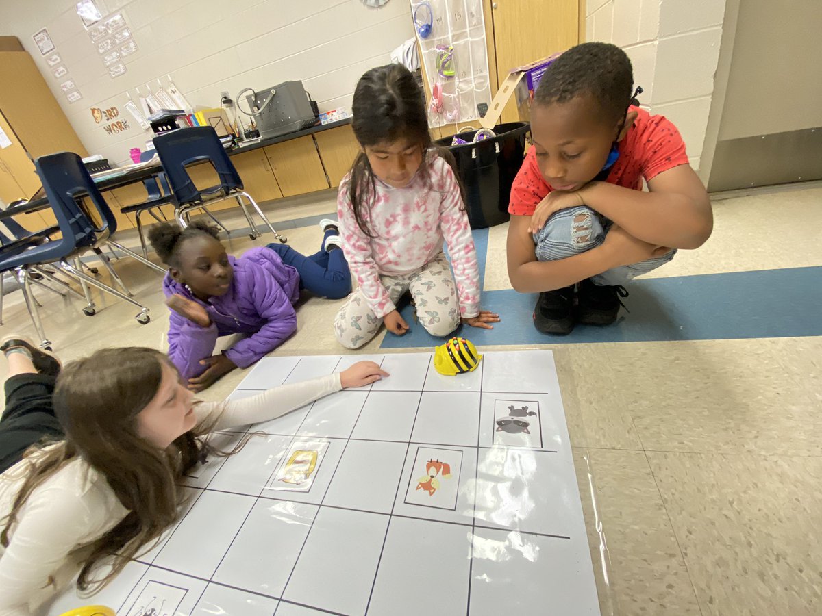 The Great Turkey Race was on <a href="/VarennesA5/">Varennes Elementary</a> using <a href="/BeebotCo/">BeeBot.co</a>! Students created a program to help the “turkey” escape being eaten for Thanksgiving dinner! Great teamwork, excellent problem solving, and all turkeys escaped the challenge! <a href="/a5disteam/">anderson5disteam</a>