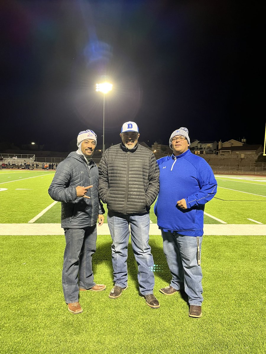 Kerry Mildon - M.S. Cybersecurity (@kmildon_jds) on Twitter photo You know you’re in Texas when the football coaches are wearing jeans and boots on the sideline <a href="/ARico_JDS/">ARico</a> <a href="/Coachmats3/">Kenta Matsuda</a> <a href="/JEnriquez_JDS/">Joel Enriquez</a> @JDrugan_PK8 #TeamSISD #TexasFootball You know you’re in Texas when the football coaches are wearing jeans and boots on the sideline <a href="/ARico_JDS/">ARico</a> <a href="/Coachmats3/">Kenta Matsuda</a> <a href="/JEnriquez_JDS/">Joel Enriquez</a> @JDrugan_PK8 #TeamSISD #TexasFootball
