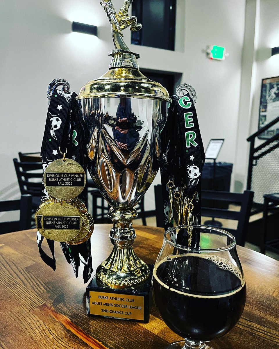 FCMetroStar's tweet photo. After 10 regular season games and 2 playoffs games, we are the Fall 2022 Division B Champions. With lots of hard work, perseverance and teamwork; anything is possible #soccerlife #alwaysgetup and #keepmovingforward @MetroStarSystem and @zoomph thanks a lot for your sponsorship https://t.co/RDW56Rew4h