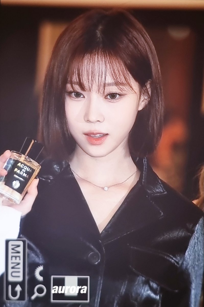 kwinterzip's tweet photo. WINTER 😭 https://t.co/fUchpDVqTj
