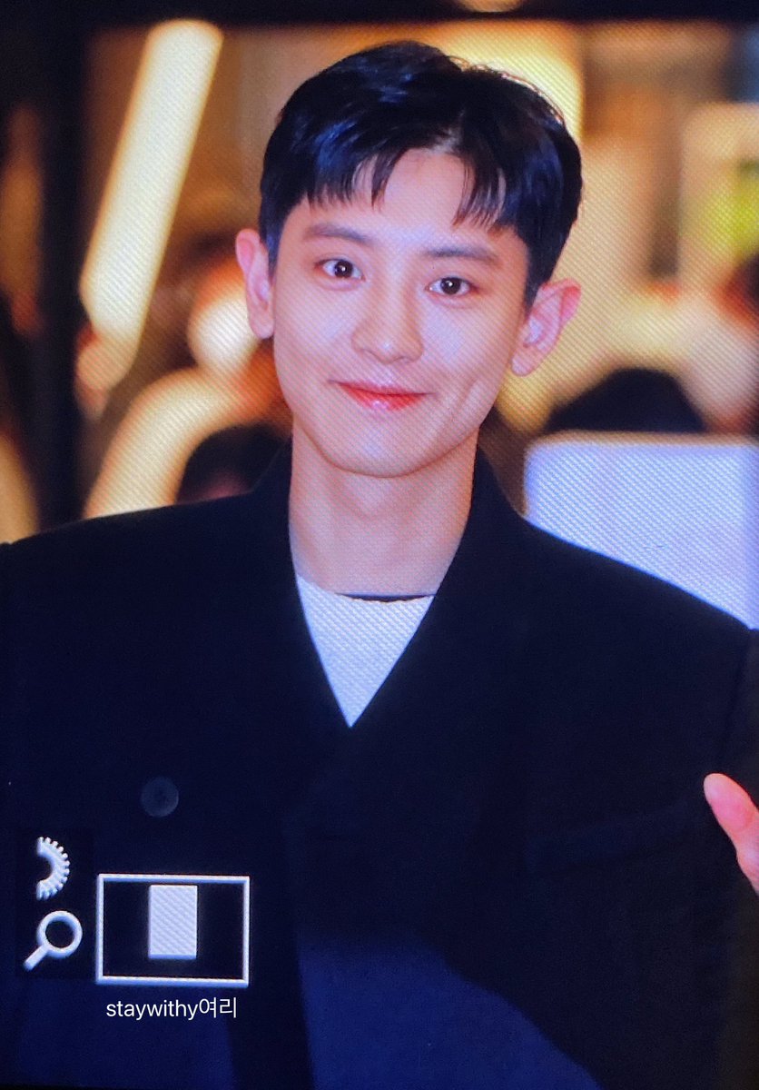 StayWithYeolli tweet media