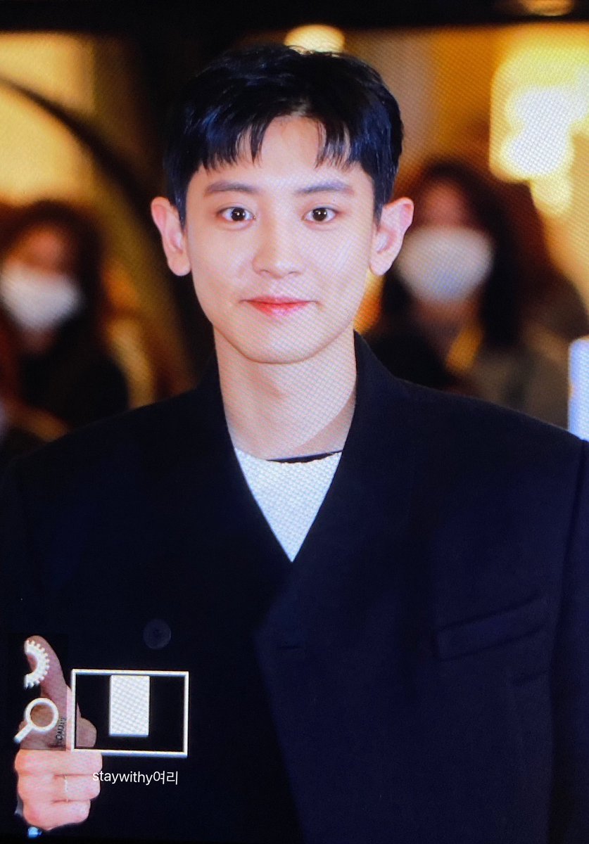 StayWithYeolli tweet media