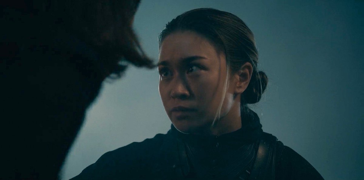 WLWshots's tweet image. they're protecting each other 🥹 #WarriorNunS2 #RenewWarriorNun