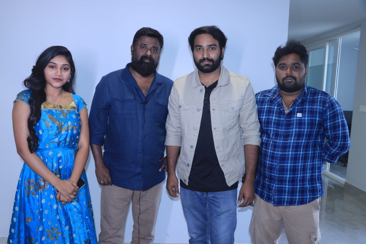 #RaisingHands production no.1 #SeetaramSitralu title launched by <a href="/kvguhan/">KV guhan</a> garu.

#సీతారాంసిత్రాలు

<a href="/dnsrnaga/">Dnsrnaga</a> #Lakshman #BramarambikaTuthika
<a href="/kishori_dhatrak/">Kishori D</a> #praneeth
#rudrakiran #parthasaradhipaladugu #dnagendrareddy #krishnalakshmivijayabattu <a href="/mks131119/">MKS Manoj</a> <a href="/SreedharSri4/">Sreedhar sri</a>