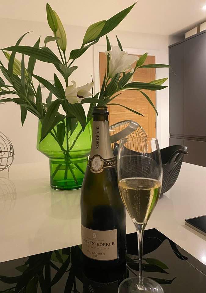 Louis Roederer Collection 243, a perfect school night distraction. Showing more body than previously releases though without loss of that spicy, aromatic complexity and sense of freshness.  The ripeness of the base year really suits the “collection” formula.  93/100.  Lovely!