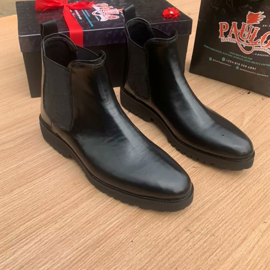 temitopeolukole's tweet photo. Please help to Retweet and LIKE my Handmade Footwears before going out Today.

Promote and Patronize me

All sizes 38 to 47.

"T.I Blaze" Ziyech #WhatsApp #GoodByeTwitter Asake "Thiago Almada" Talented "World Cup" "Emmanuel Dennis" #pregnant #RIPTwitter "Congratulations StarGirl" https://t.co/HxnnvKtYOe