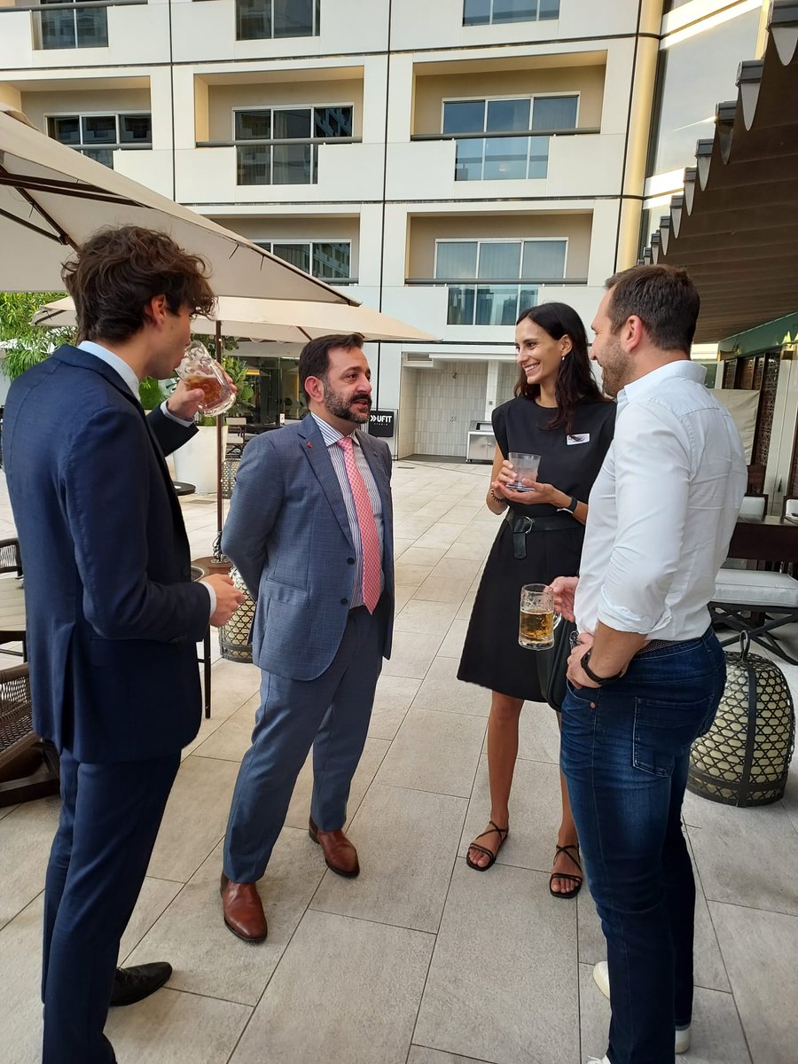 SwissCham Singapore (@swisschamsg) on Twitter photo We had a lovely evening enjoying the networking at the breezy Fairmont Pool Bar on 17th Nov! Thank you to Fairmont Singapore & Swissôtel The Stamford for hosting us!
Join the upcoming FREE networking events 👉🏻 swisscham.sg/events We had a lovely evening enjoying the networking at the breezy Fairmont Pool Bar on 17th Nov! Thank you to Fairmont Singapore & Swissôtel The Stamford for hosting us!
Join the upcoming FREE networking events 👉🏻 swisscham.sg/events