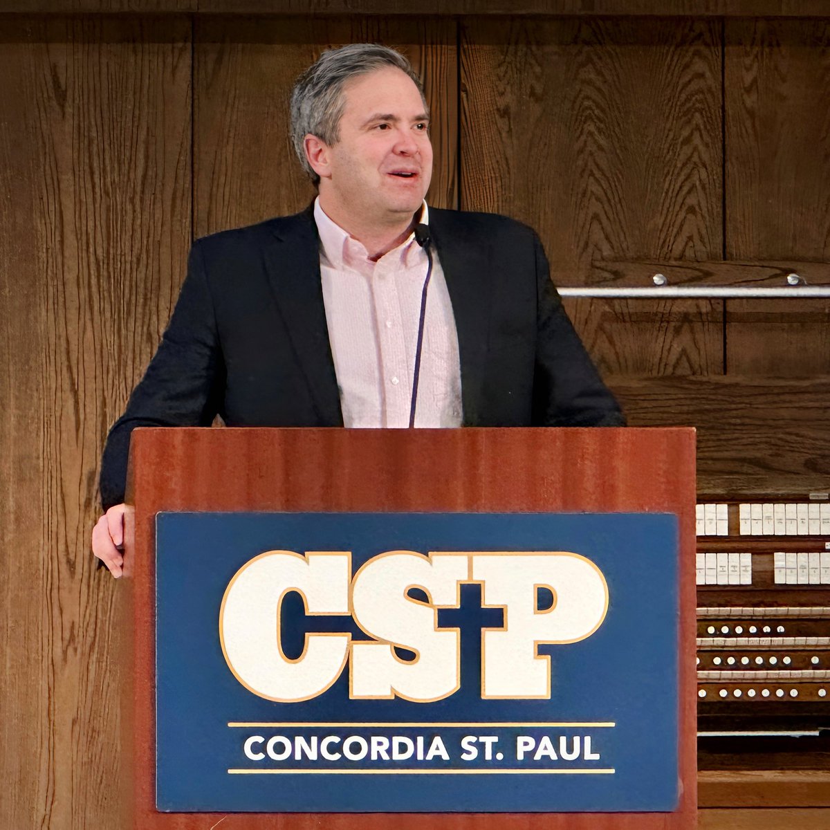 What a great evening at the 2022 Vern Gundermann Reformation Heritage Lecture!

Thanks to David Zahl of <a href="/mockingbirdmin/">Mockingbird</a> for sharing with us about “Low Anthropology”, and to everyone who joined us at <a href="/concordiastpaul/">Concordia University, St. Paul</a> for the event!

#CSPTheology #WeAreCSP #LowAnthropology