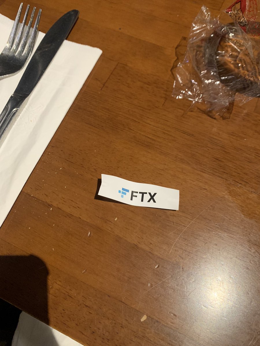 tomaswheelock12's tweet photo. I’m feeling really good about this fortune cookie https://t.co/Pys80oicsZ