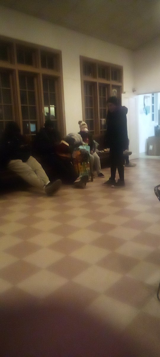 BischofMr's tweet photo. @DearPOTUS46 @Nightwatch @NationalSheriff @Quicktake @Adele @RoyalFamily @MCRofficial @enews @eegees @ladygaga @lapaloma_cc B112 Davis Beal Uncle Pete Yuma Emergency Room Scooter Golf Buddy Dr I still here Hayden Island ? #Glenviewflowershop Mr Doug Brown #laketahoe North Shore♊ https://t.co/QwtrRWaAYz