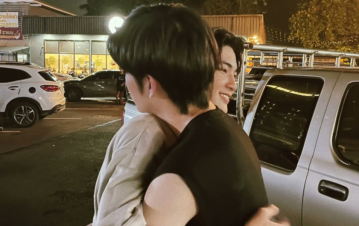 SerieBl's tweet photo. 🇹🇭 #FutureSeries
Does Ana misunderstand Fuse's behavior?🥺🥺
The other person I believe is Kamphan (he's the protagonist of #CallMyName with Yoo, same universe of En of love).Filming is almost over.
#ENofLove #LoveMechanicsTheSeries #BoomBigBoom #FuseAna #thaibl #blseries https://t.co/X8pZjpxbxv