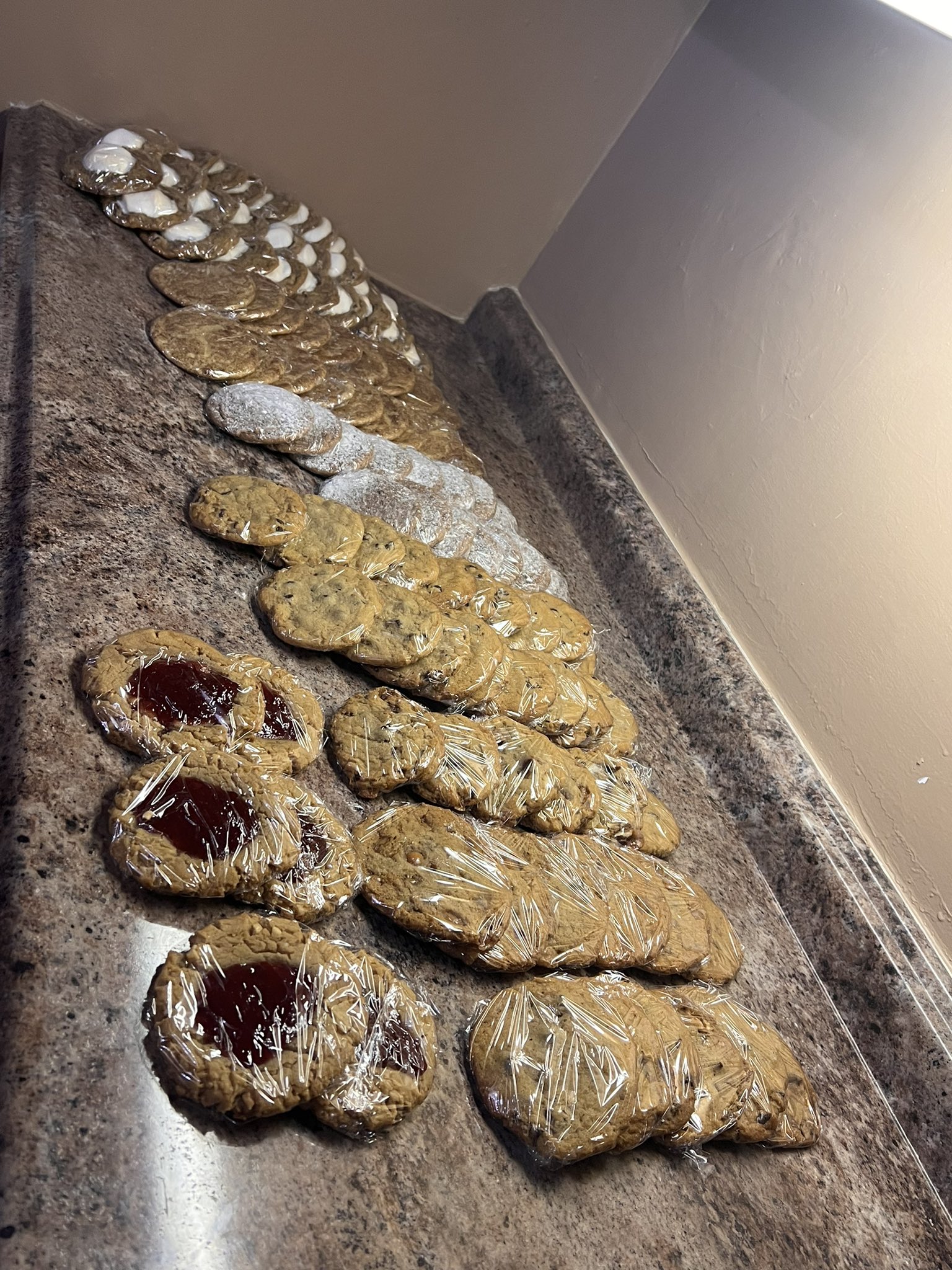 TW Pornstars Sapphire W/ 40L Tits. Twitter. Just a few cookies for