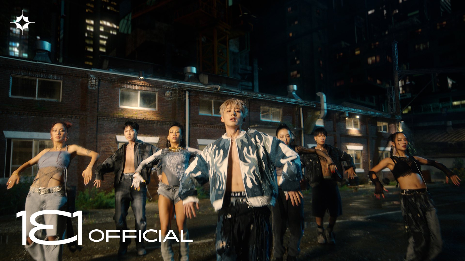 Ким намджун 2023. B. 1 обложка. B. I keep me up.