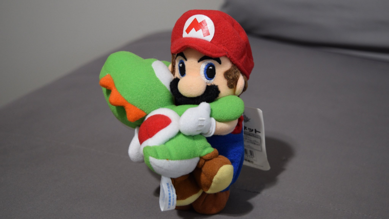 hayden_collect's tweet photo. These are the 2002 Magnet Mario Sunshine plushies or as i like to call them the FAGGOT MAGNETS becasue they are hugging https://t.co/I7WYCpzoES
