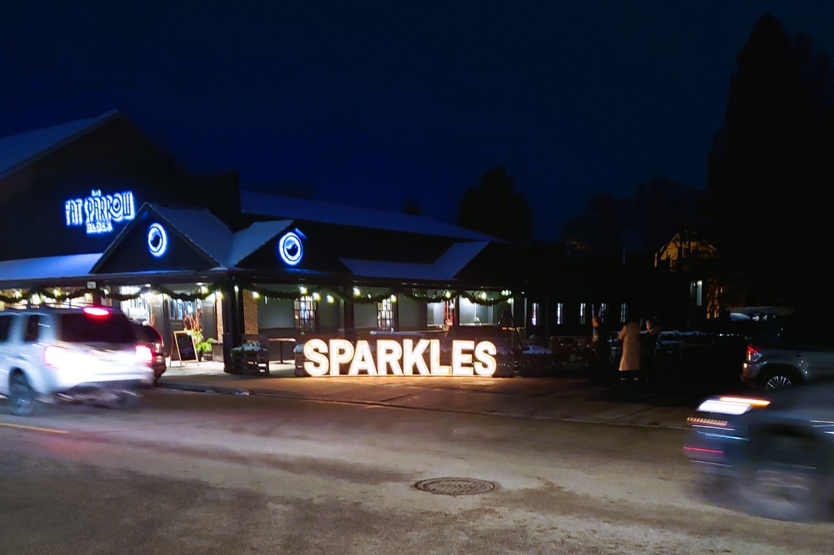 BotanicalProp's tweet image. #sparkles Join us this weekend for our annual holiday shopping event amid thousands of twinkling lights in the village - a true holiday experience!
NIGHT Shopping in a Magical setting.
@stjacobsvillage #stjacobs #supportlocal @ExploreWR