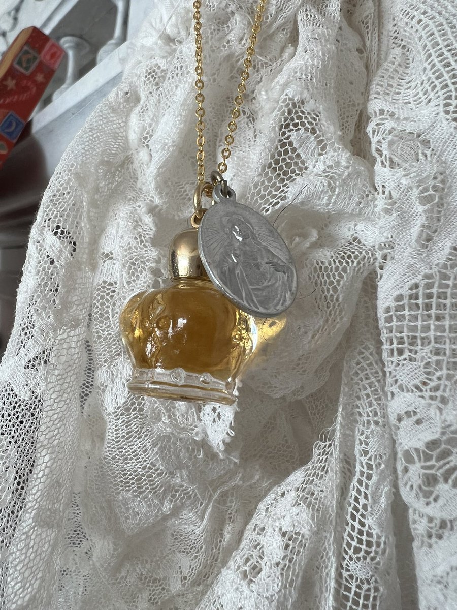 メモリーオイル【9/29天秤座新月ブレンドのご案内】 メモリーオイル【9/29天秤座新月ブレンドのご案内