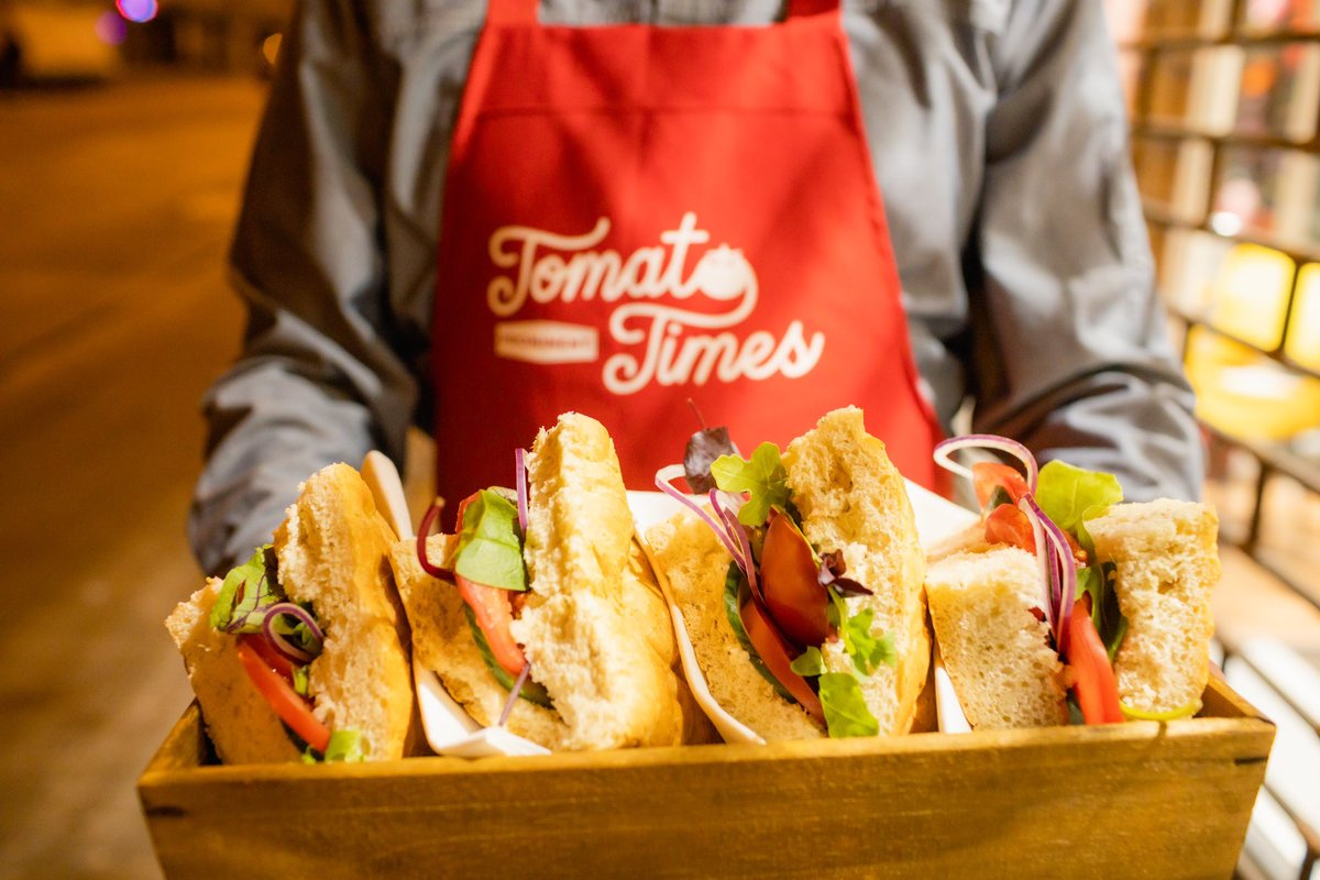 De voedingssector gaat het volgend jaar heel moeilijk krijgen. Blijkt uit de sectorprognose Food 2022-2023 van ABN Amro. Alleen de groente- en fruitconsumptie zit met een stijging van 2% in de lift.

telegraaf.nl/financieel/326…