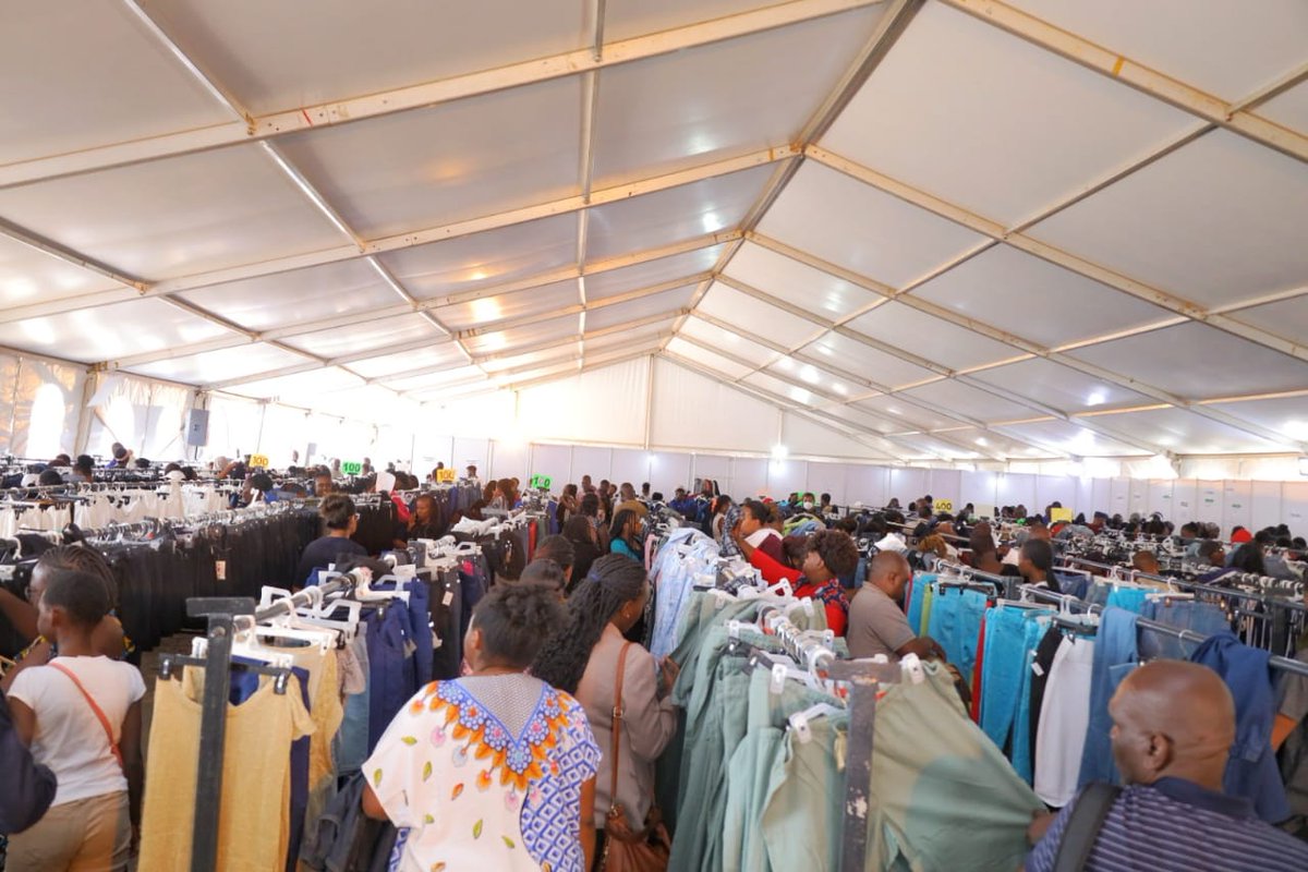 KAM_Kenya's tweet photo. Textiles and Apparel are the 3rd largest exports in the country after tea and horticulture.

Kenya is the leading apparel exporter from sub-Saharan Africa to the U.S. market under AGOA.

#KAMSectors
#Manufacturing20by30 https://t.co/Ej1C8yWMIg