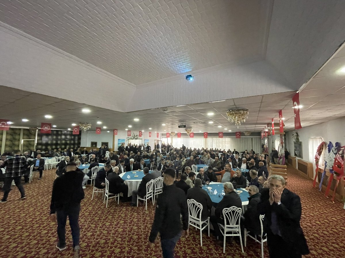 cenginyurt52's tweet photo. Sn G.Bşk.Gültekin UYSAL beyefendi ile birlikte
Demokrat Parti ilçe kongremiz için Dinar’dayız.
Mahkum değilsin güzel Ülkem Demokratlar var.@DpGultekinUysal @MKursadSahin @HikmetBlbl4 https://t.co/W4NX9G4d6d