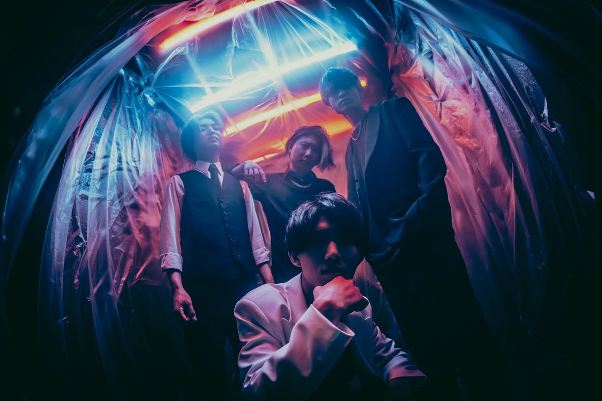 InTheAlice_JP's tweet photo. ◤◢◤ New Artist Photo◢◤◢
2nd Single発表に伴い、新たなアーティスト写真を公開します。
photo by @ypkworks
#InTheAlice https://t.co/7r8zSzKHuu