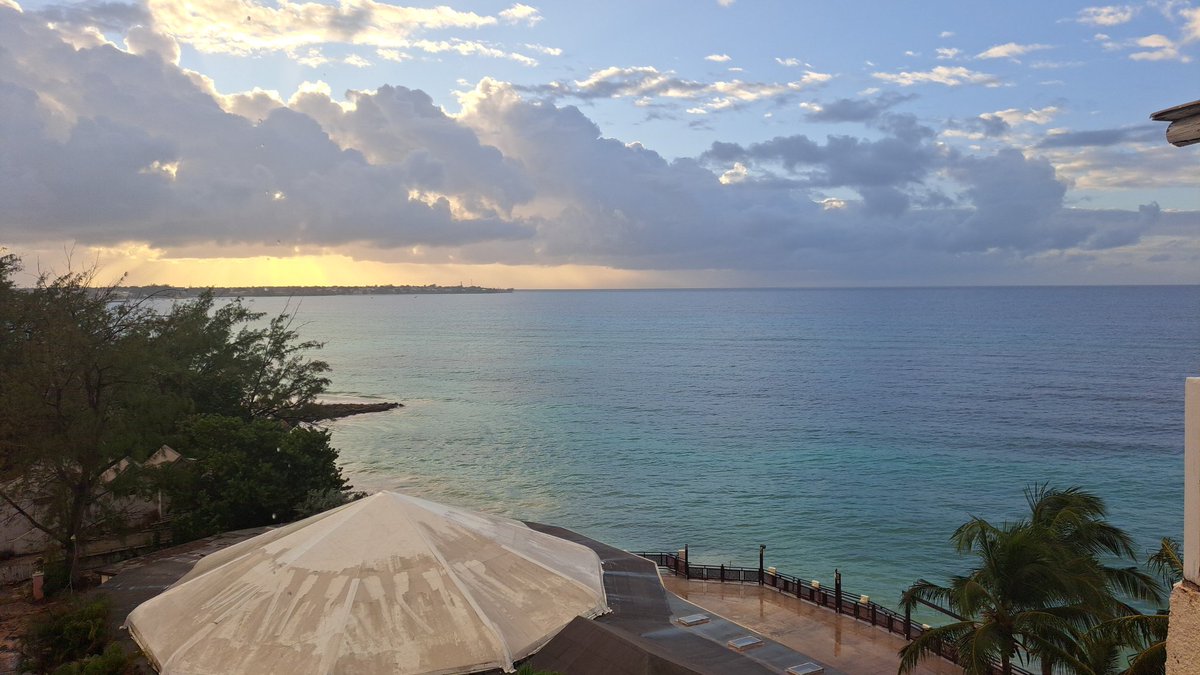 BarbadosSeo's tweet photo. And here we are! Last day of #BBSEO22 and we're off to a day of adventure and exploration in #Barbados. First a catamaran cruise with @SailCalabaza and then #rumtour at @mountgayrum 🥃 https://t.co/KrlLXbYeiB