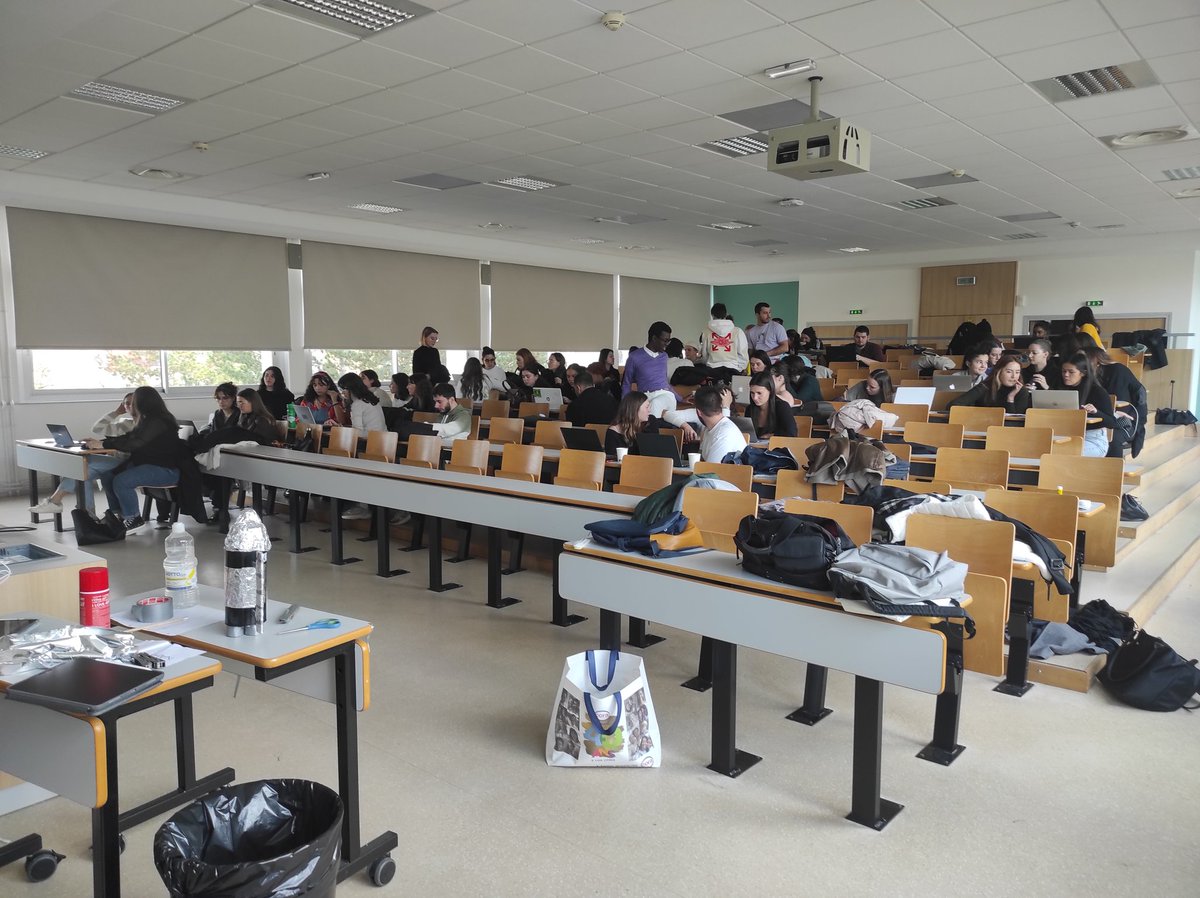 Code-CodeC (@code_codec) on Twitter photo Une centaine d'étudiants et étudiantes d'infocom de l'<a href="/Univ_Lorraine/">Lorraine</a> ont participé à <a href="/Reboot_com/">Reboot !</a> cette semaine. Un hackathon de 3 jours et 16 projets soumis ! 4 sont nominés dans plusieurs catégories ! Hâte d'avoir les résultats !  @snowakowski Une centaine d'étudiants et étudiantes d'infocom de l'<a href="/Univ_Lorraine/">Lorraine</a> ont participé à <a href="/Reboot_com/">Reboot !</a> cette semaine. Un hackathon de 3 jours et 16 projets soumis ! 4 sont nominés dans plusieurs catégories ! Hâte d'avoir les résultats !  @snowakowski