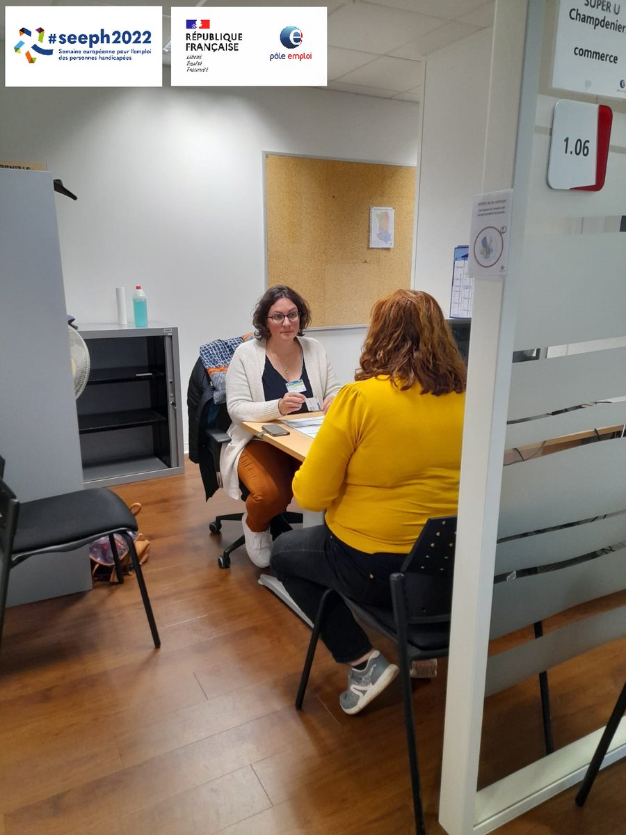 Pour la #SEEPH2022, @poleemploi_NA et <a href="/Capemploi_/">Cap Emploi</a> unis pour faciliter l’insertion professionnelle des personnes en situation de handicap ⬇️
10 employeurs et 40 demandeurs d'emploi reconnus travailleurs handicapés se rencontrent à Pôle emploi #Niort Trévins.
#AvecPôleEmploi