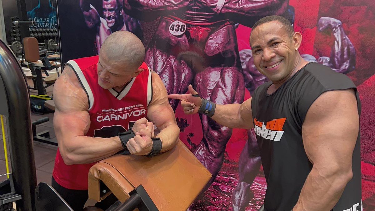 BatataMuscle's tweet image. Treinão de ogro