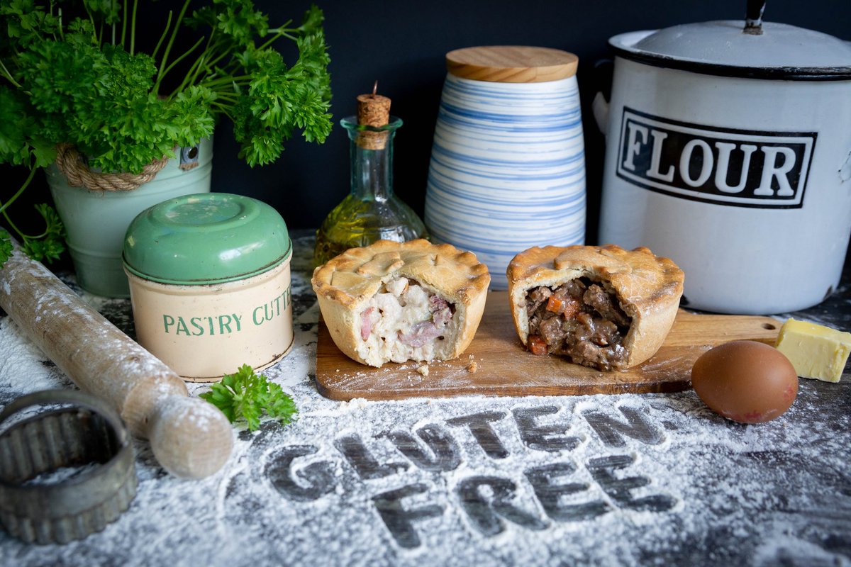 Newsflash: our full gluten-free range is back on the website. And be sure to add some Southern Fried Potatoes to your basket and use code FREESPUD22 – they’re a Black Pie-day gift!mudfoods.com
#coeliac #glutenfreenews #glutenfreenew #piesbypost #gfpastry #mudfoods