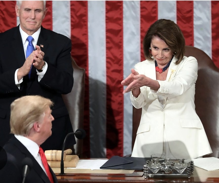 La legendaria Nancy Pelosi, de 82 años, anunció ayer que no quiere continuar como la líder demócrata en el Congreso de Estados Unidos. ¿Cómo es su historia? La cuenta hoy en @elpost desde Washington @DoriToribio. Óigala aquí: washingtonpost.com/podcasts/el-po…