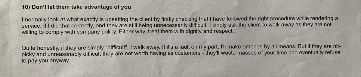 barrybateman's tweet photo. #Chamberlains on 8 Oct, Danielle Barendse tried to assist a belligerent customer who was rude and repeatedly insulted her. As per company policy, she quietly walked away. But a young woman turning her back on him, infuriated the obnoxious man. https://t.co/M3tgD86PZp