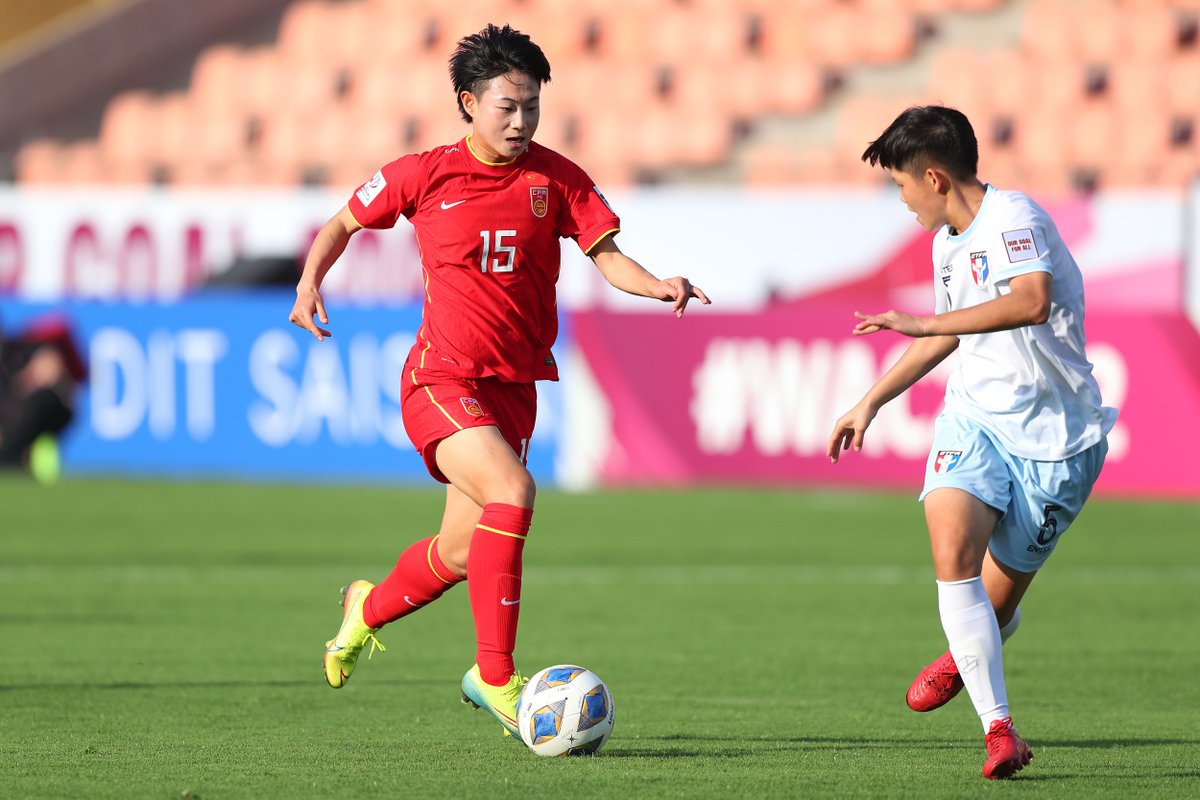 China’s Wu Chengshu, the newest member of Canberra United, believes that playing overseas is a move of “stepping out of the comfort zone” for her. “This is a big step in my career, which I hope could help me improve a lot,” said Wu. @CHNWNT @CanberraUnited #SteelRoses