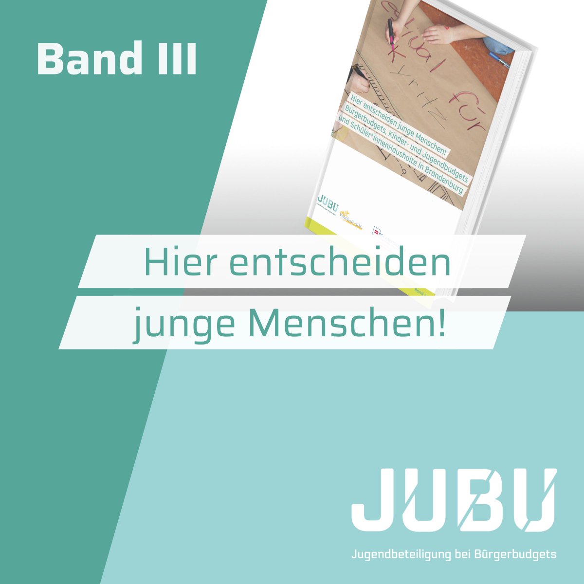 Es ist so weit! 🤩 Ab sofort könnt ihr den dritten Band unserer Reihe "Hier entscheiden junge Menschen!" mit <a href="/KijubeB/">KiJuBe Brandenburg</a> bestellen und downloaden. 📔 Unsere Release-Party zum Buch feiern wir heute auf dem Kongress #D3.
Zum Download:
➡️ bit.ly/3DYfs9W

#JUBU #DemokratieLeben