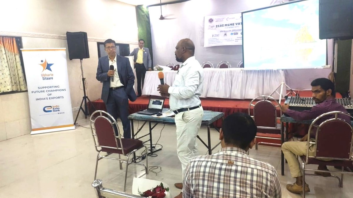 sidbiofficial's tweet image. The bus of #ICAIMSMEYatra reached Kalyan-Dombivli. The role of #SIDBI in developing #MSMEecosystem in the country, #Digitisation of #creditprocess and various #directcredit schemes were presented to existing #Entrepreneurs and #Aspiring entrepreneurs.