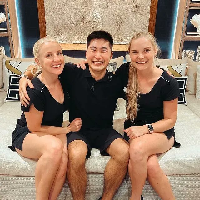 YPICREW's tweet photo. Smiles on board are always in fashion!
Photo by @life_of_chelle
#yachtcrew #superyachtcrew #yachting #yachties #yachtingindustry #yachtingnetwork #boatlife #yachtclub #yachtinglifestyle #megayachts #yachtinglife #yachts #luxury #yachtcharter #dockwalk #yachtie #yachtieworld https://t.co/Q64xd820Dx
