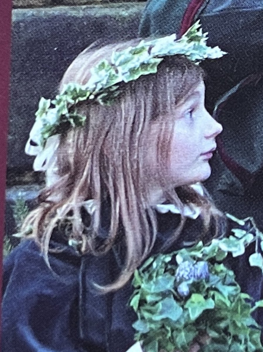 Anna Scott tweet media