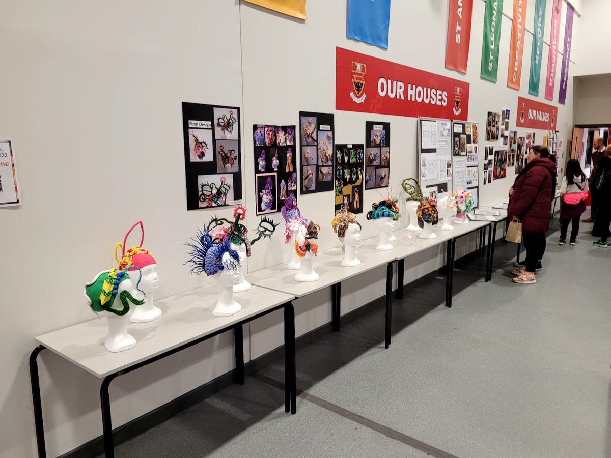 BeverleyDobbie's tweet photo. Well what a night that was! Our A&amp;D/D&amp;T exhibition and awards giving was a big success! What a team! ⁦@LasswadeHSC⁩ #teamworkmakesthedreamwork https://t.co/bsK84yCEhb