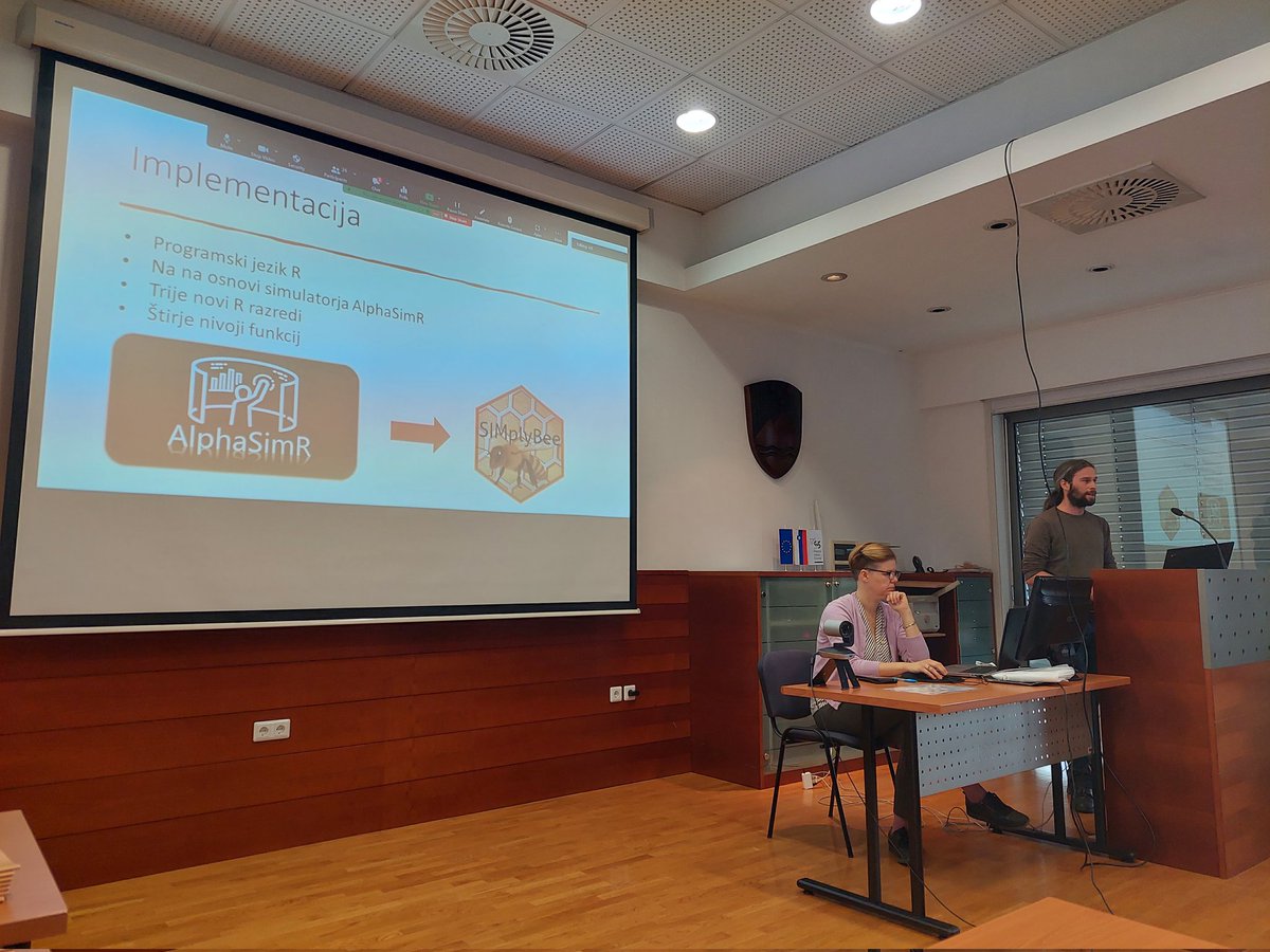 Jana Obsteter (@janaobsteter) on Twitter photo @JernejBubnic talking about our #SIMplyBee at 4th Poklukarjevi dnevi at <a href="/KISinstitut/">Kmetijski inštitut Slovenije</a> ! @JernejBubnic talking about our #SIMplyBee at 4th Poklukarjevi dnevi at <a href="/KISinstitut/">Kmetijski inštitut Slovenije</a> !