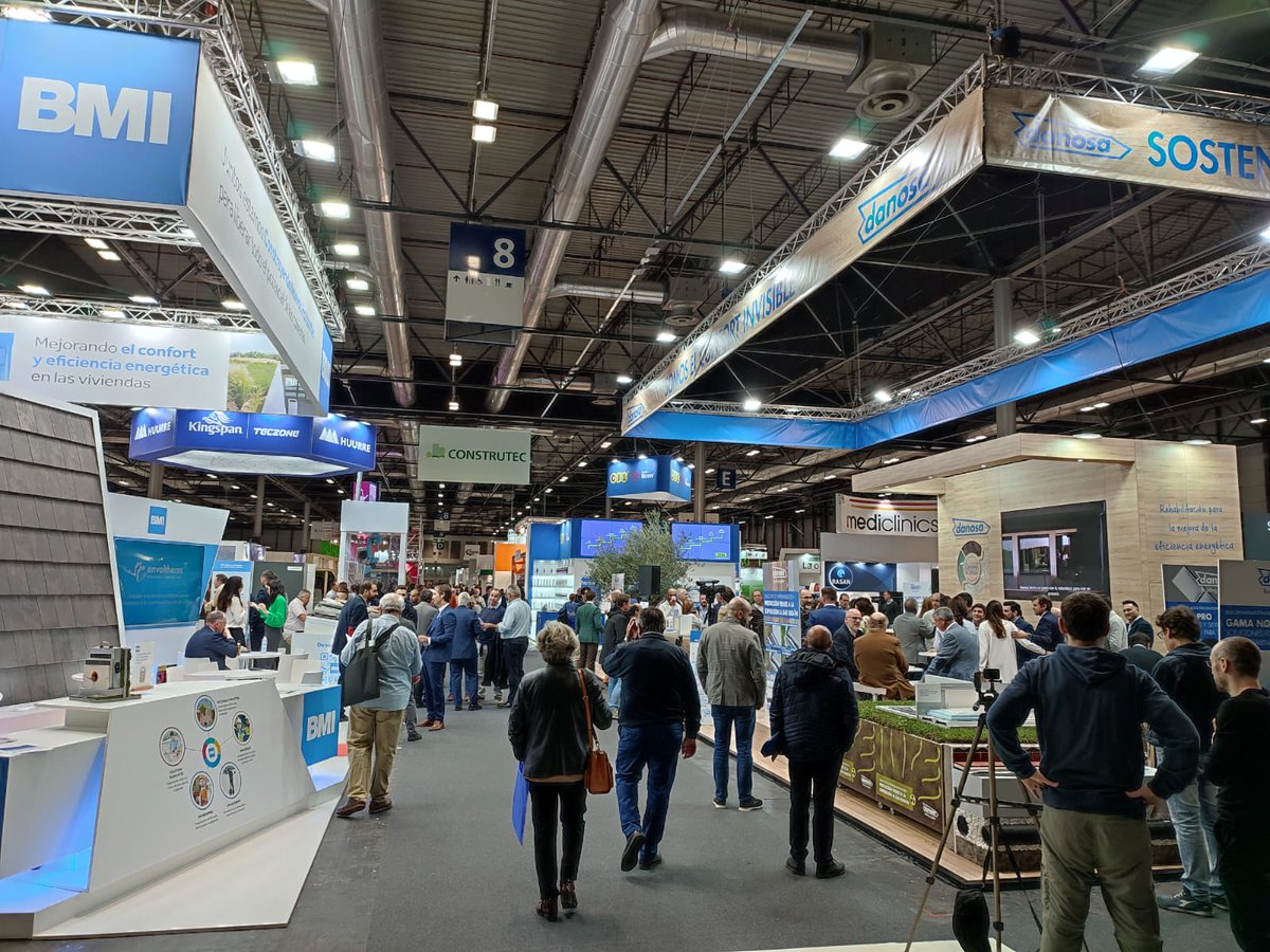 es_ambling's tweet photo. 💡Para seguir evolucionando como profesionales hay que tener una formación continua, una vigilancia tecnológica y el poder asistir a ferias y congresos del sector. Esta semana hemos asistido a #Construtec2022 y llegamos cargados de ideas y soluciones
#bimexpo #TheMissConference https://t.co/JaICEBeWoD