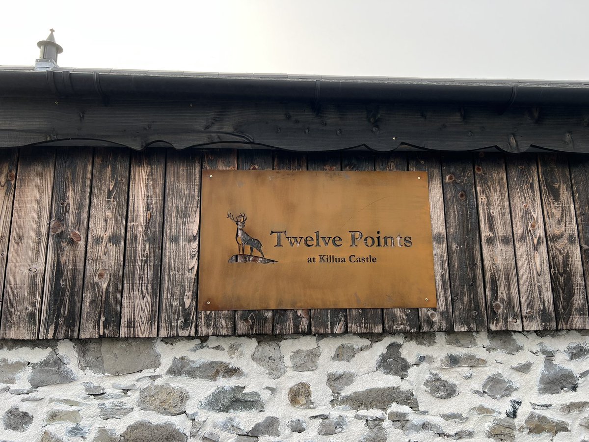 We are now hiring! Waiters/Waitresses/Cooks/Kitchen Hands. Send your CV to info@killuacastle.com