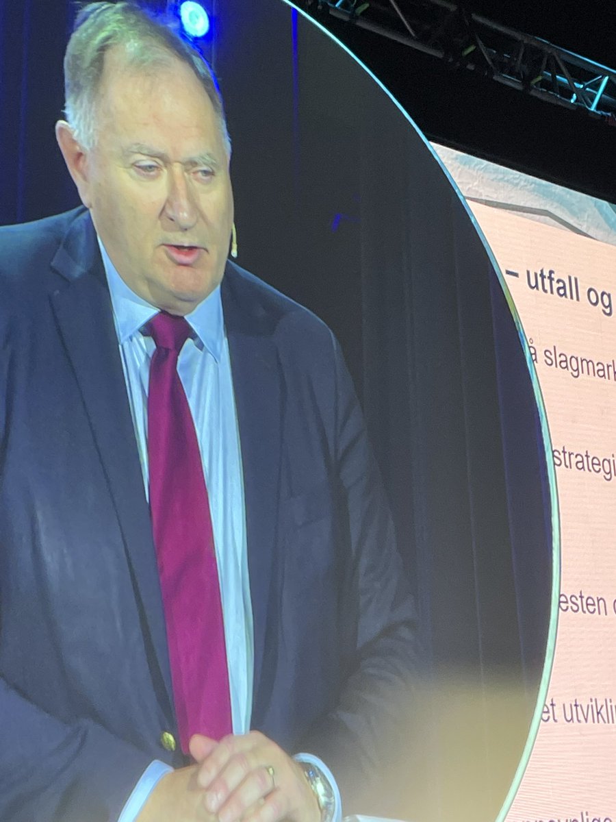 Diesen: «dersom vi viser at vi mener alvor i Ukraina - viser vi at vi mener alvor i Polen, Baltikum og ja, i Finnmark» #BNmøte #maktogavmakt