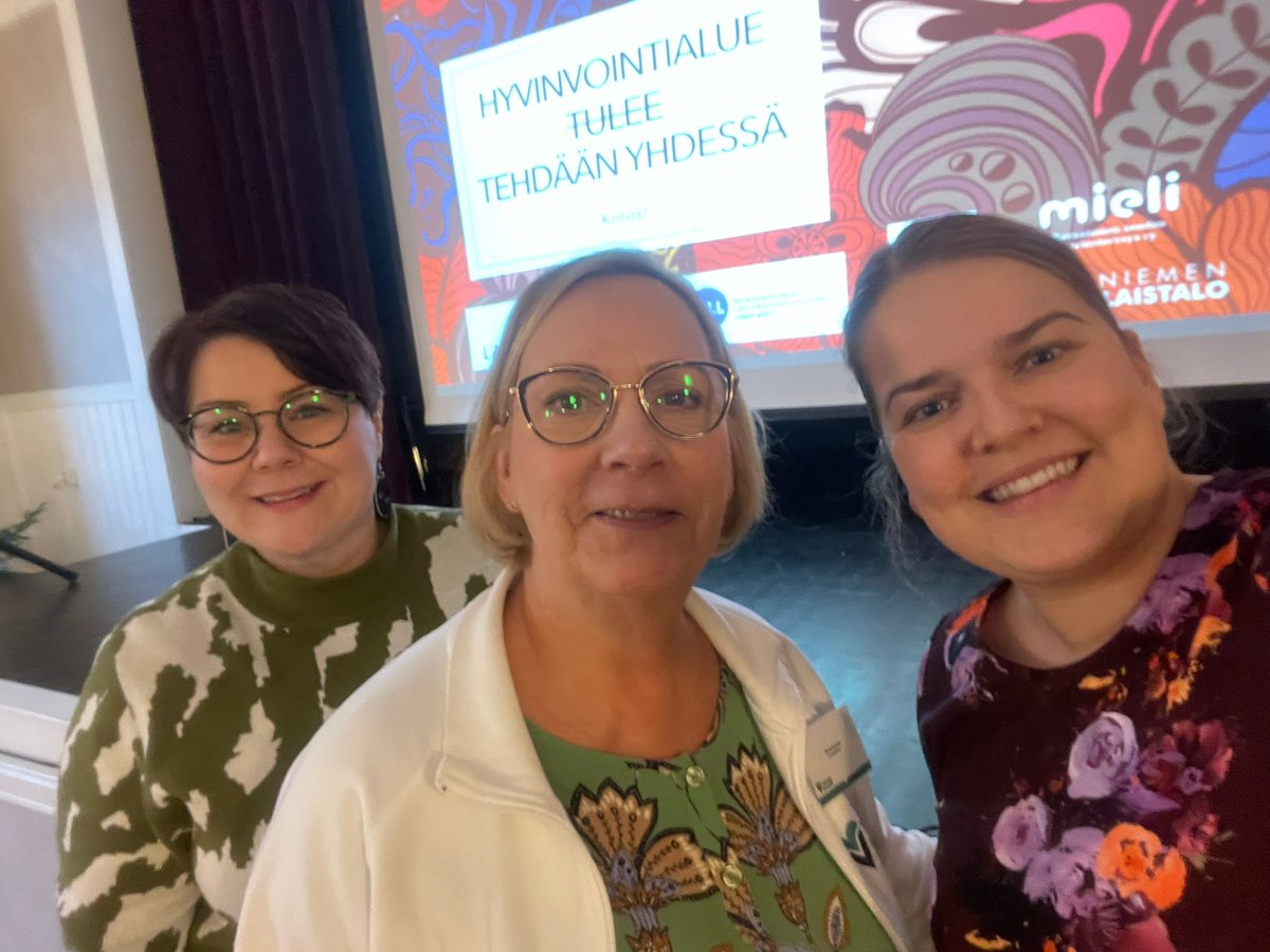 Lapin järjestöfoorumissa päästiin panelistitriona pohtimaan: "Kuka on meidän kumppani? Kuuleeko kukaan asukkaita? Miten käy järjestöjen toimintaedellytysten?" Riina Jänkälä
#Lapinliikuntary Anne Savuoja @Psoriasisliitto <a href="/katjarippstein/">Katja Rippstein</a>