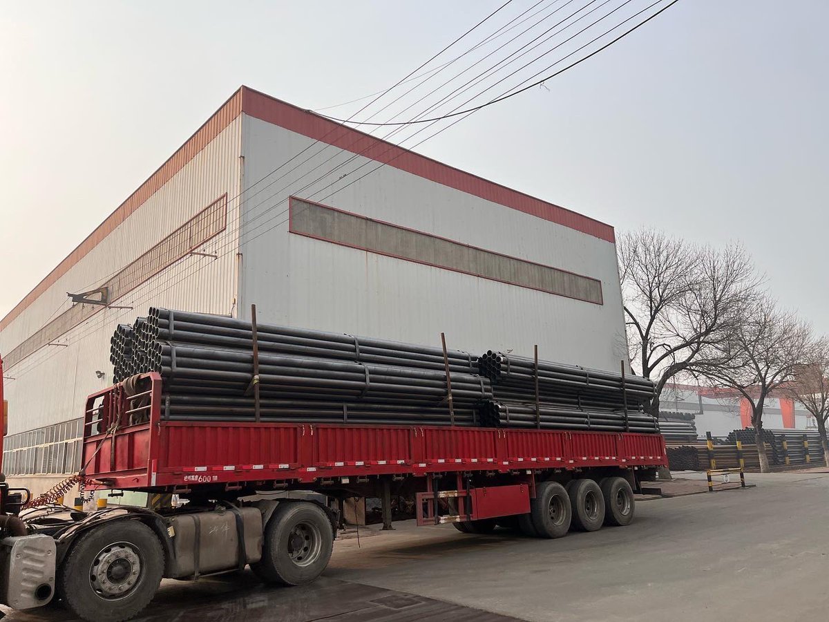 Professional steel pipe manufacture chinese in Tianjin.  Contact me on WhatsApp : +8618622766883