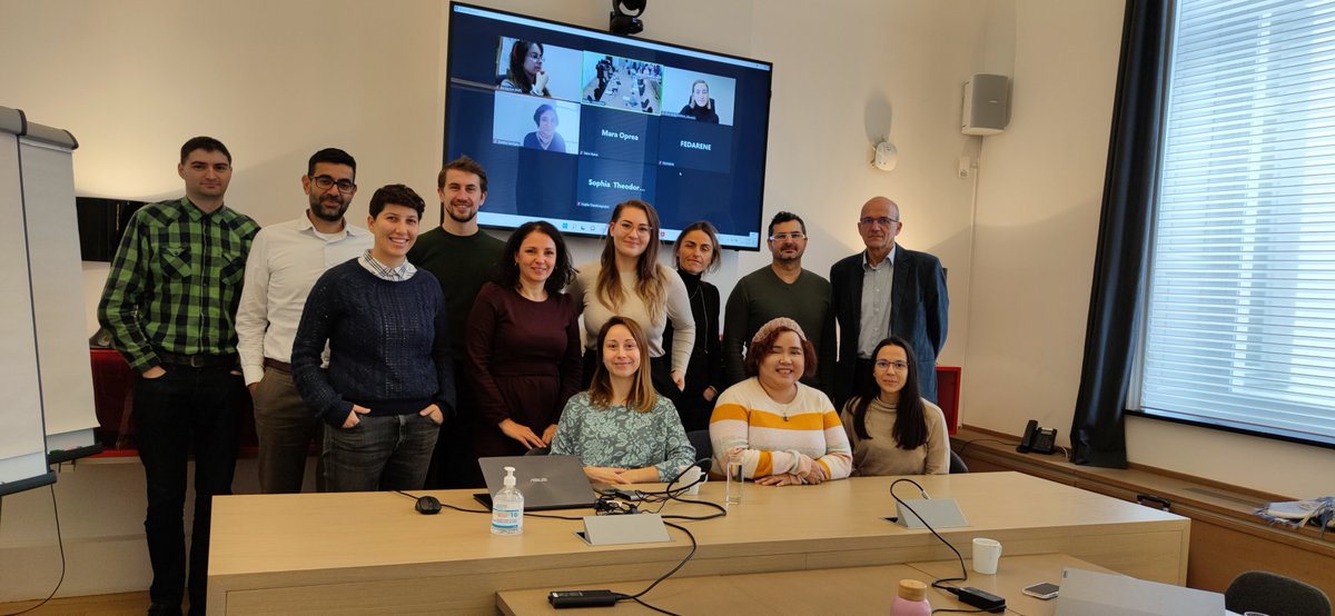 After 2days of courses, the rest of #ENERGeeWatch team joined our mentors in #Brussels for a fruitful Project Meeting - partners agreed on some exciting new #learning opportunities for the start of 2023!💥

Keep an eye on our site 👀 energee-watch.eu
#climate #energy #data