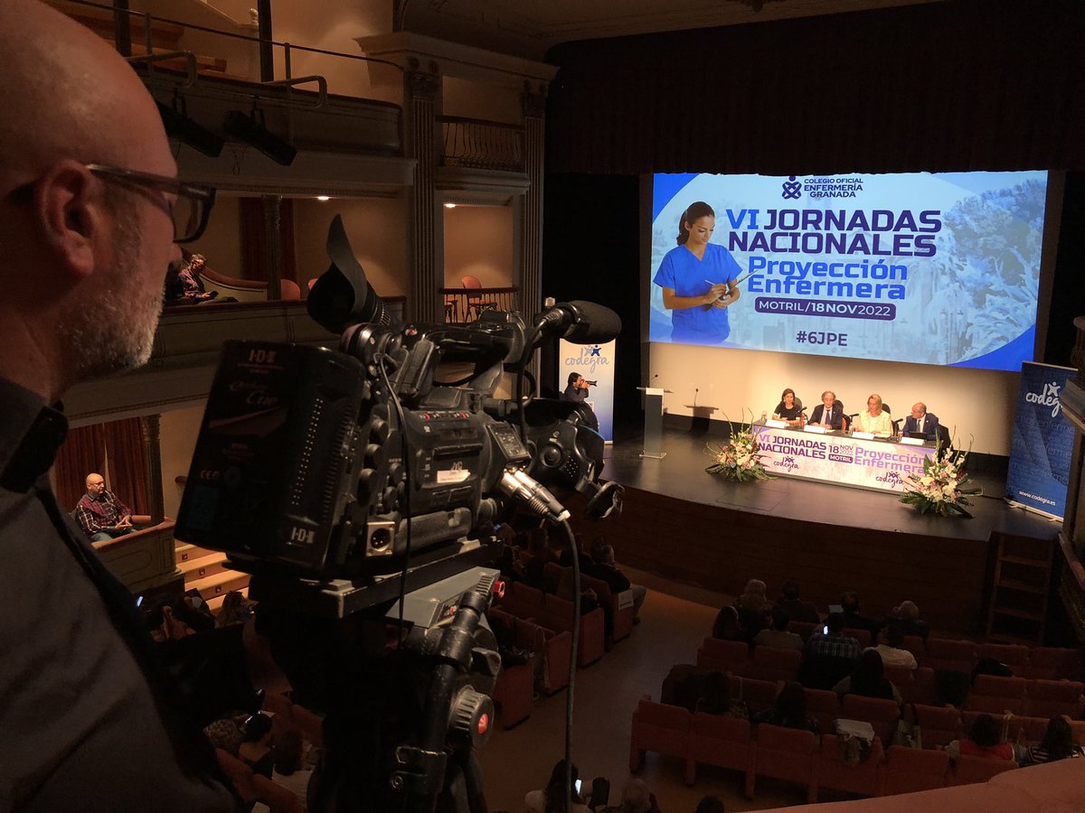 TeleMotrilTV's tweet photo. Las VI jornadas nacionales de Proyección Enfermera, organizadas por @codegraes reúne en Motril a 300 enfermeras y otras 100 que participan en streaming. #6JPE https://t.co/NMrf6QfdzW