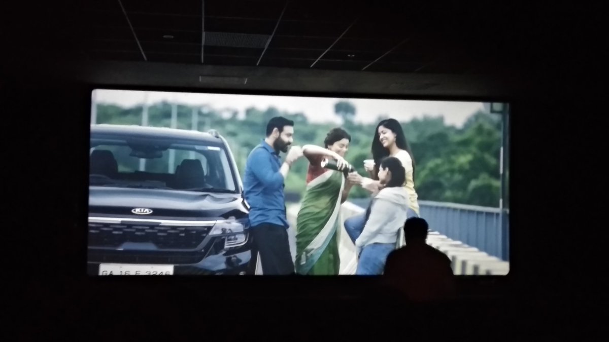 hunkneil1's tweet photo. Har Insaan Ki 3 Tarah Ki Duniya Hoti Hai.
Ek Duniya Wo Jo Uske Andar Hai.
Doosri Wo Jo Uske Bahar Hai.
Aur Teesri Duniya Wo Jo In Dono Ke Beech Banata Hai..........
Film dekhne k baad samajh main ayega😜
#Drishyam2 #intesting #GOOSEBUMPS #Thriller https://t.co/4sG6um0mxp
