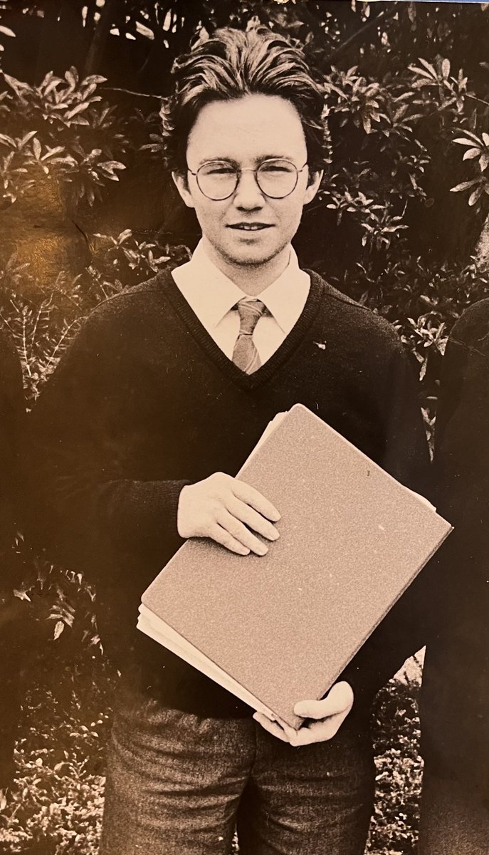 barrycummins12's tweet photo. 30 years ago as I left ⁦@stmarkscs1977⁩  with ambition to host Late Late Show! Now, with not nearly as good a head of hair, I’m delighted this weekend to help celebrate great people in Tallaght who give back to a wonderful community. ⁦@TallaghtComCo⁩ ⁦#volunteers https://t.co/2SJnHi1n6C