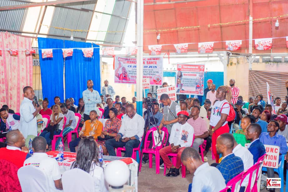 BobelabiR's tweet photo. Résilient et déterminé,le #Bulldozer de la Capitale le #Président @JolMongu2 poursuit sans faiblir la mission de #Redynamiser le Parti dans les différentes interfederations tél que  recommander par le  #SG @BillyKambale1 5 🌟.La Funa était ce jeudi à l'honneur. #Congratulations https://t.co/X8xzm3E2Hn